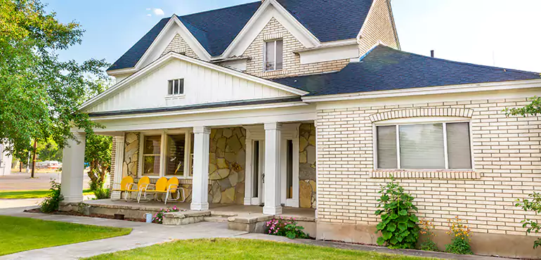 Why Homeowners in Fort Lauderdale Sell Their Houses After Losing a Job – And How We Can Help